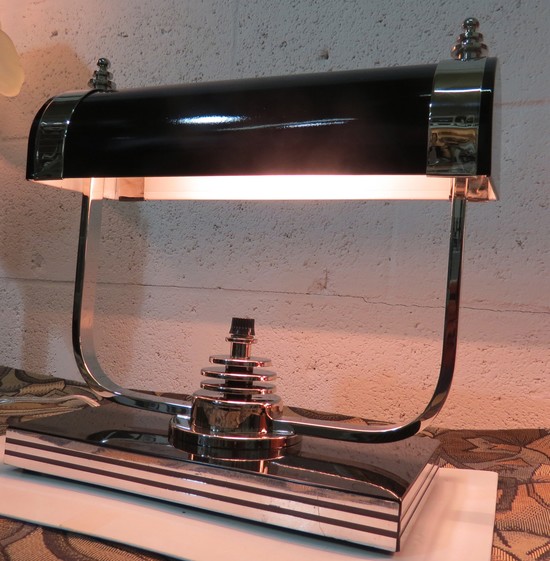 Streamline American Art Deco Markel Desk Lamp